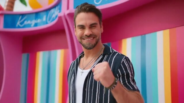 frederik-oldenburg-telemundo-love-island-usa.jpg