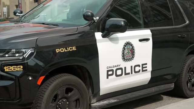 https2F2Fmedia.zenfs_.com2Fen2Fcbc.ca2F151d756a3a63d744a3c3c546817ef7ef.webp