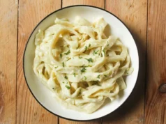 Molho Alfredo vendido em 41 estados é recolhido no nível de ‘maior risco’ devido à potencial contaminação por salmonela