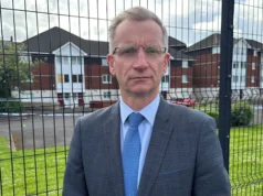 Suspeito de Belfast entrou em três países seguros antes de solicitar asilo no Reino Unido