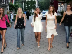 A nova geração de England Wags está aqui (com menos bebida e mais Deus)
