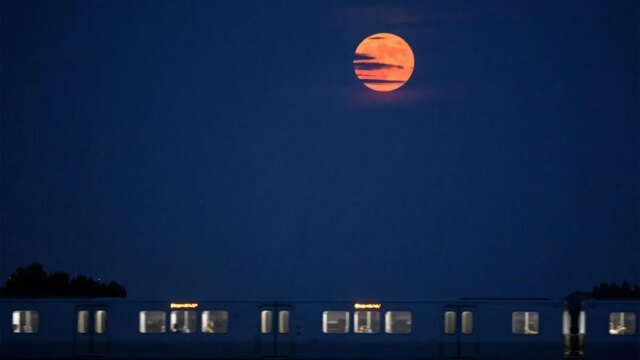 june-strawberry-full-moon.jpg